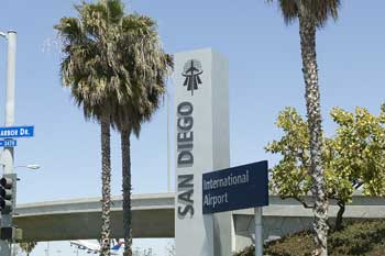 2138_San_Diego_Airport